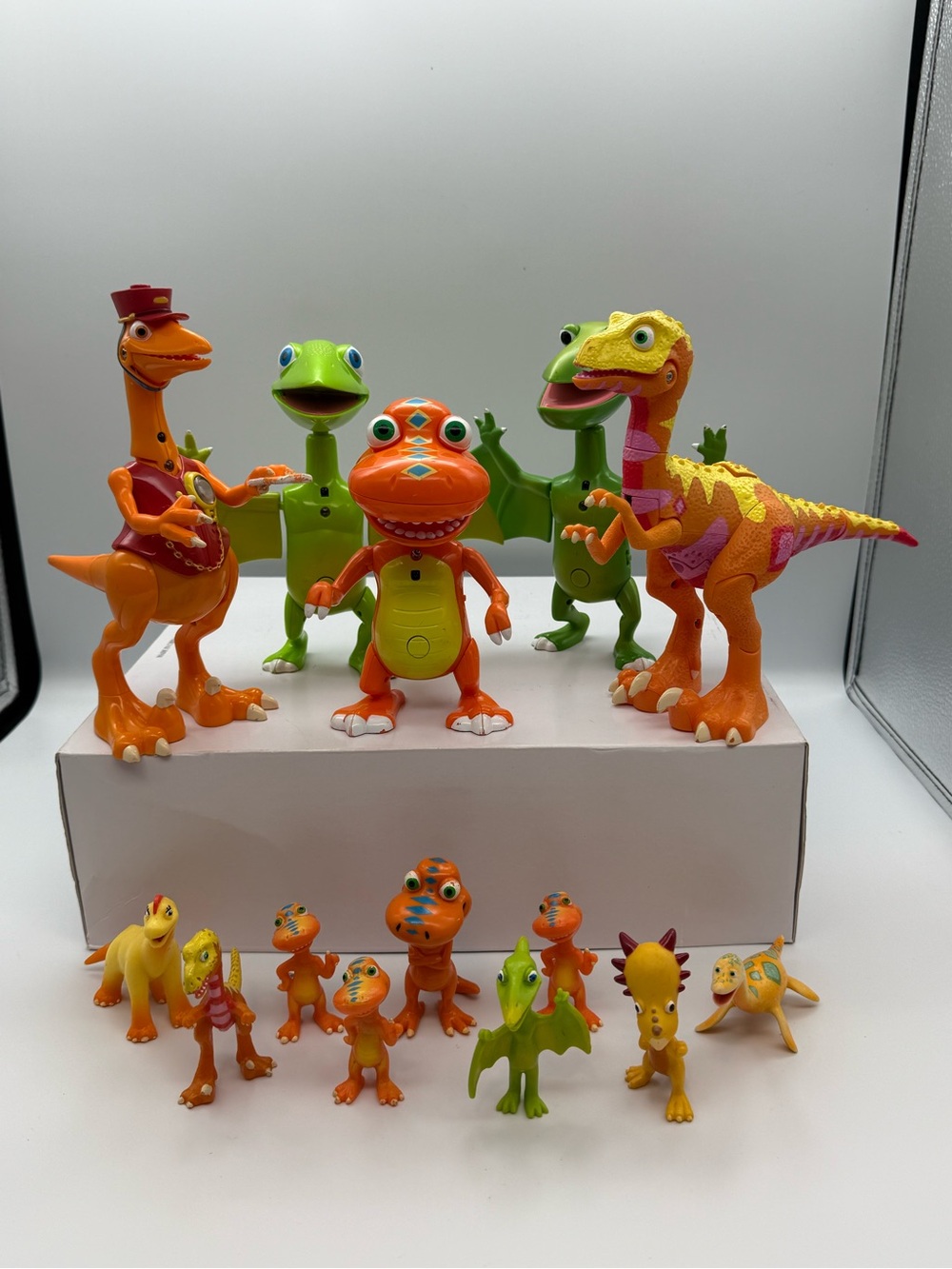 Pbs Dinosaur Train 14 toy Lot: 5 Interactive Talking & 9 Figurines Check Desc